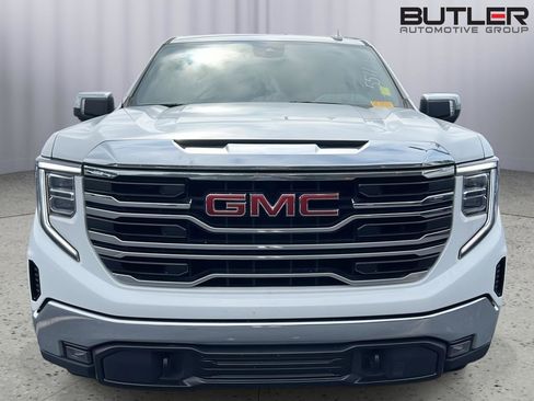 Used 2025 GMC Sierra 1500 SLT AWD/4WD image 7