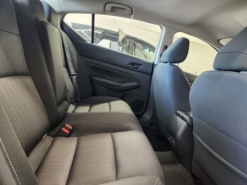 Used 2024 Nissan Altima 2.5 SV FWD image 21