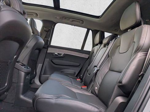 New 2026 Volvo XC90 T8 Ultra w/ Protection Package image 17