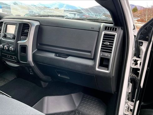 Used 2024 RAM 1500 Classic Warlock AWD/4WD image 13