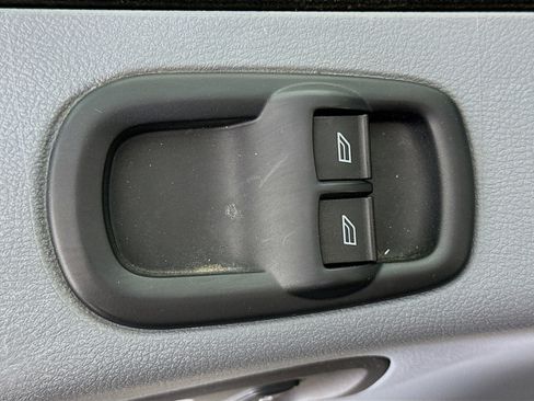 Used 2016 Ford Transit 150 130 Medium Roof image 15