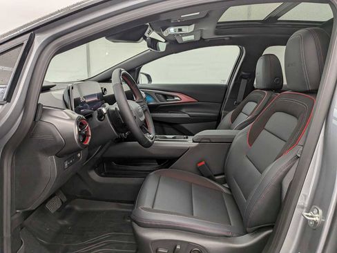 New 2026 Chevrolet Equinox EV RS image 18