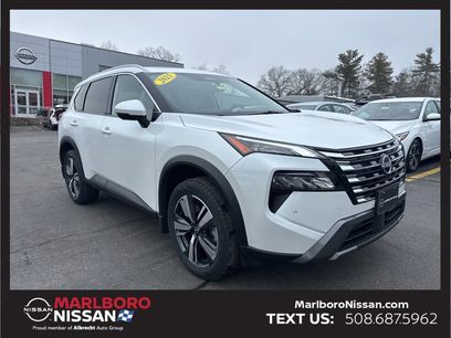 Certified 2025 Nissan Rogue SL w/ Tech Package