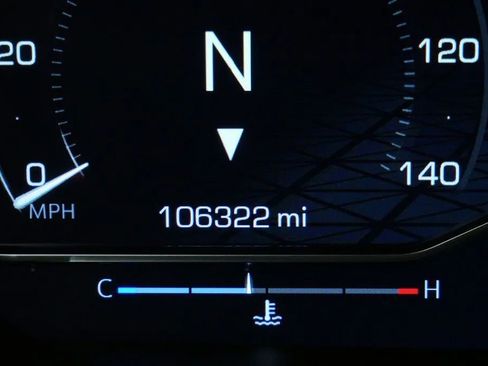 Used 2023 GMC Sierra 1500 SLT image 17