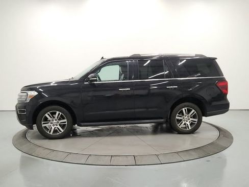 Used 2024 Ford Expedition Limited RWD image 4