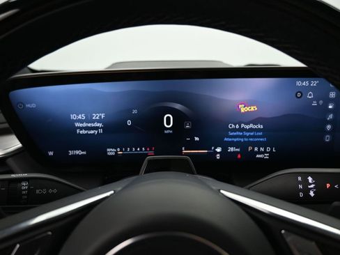 Used 2025 Buick Enclave Avenir w/ Super Cruise Package AWD/4WD image 12