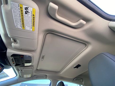 New 2026 Subaru Crosstrek 2.0i Premium image 18