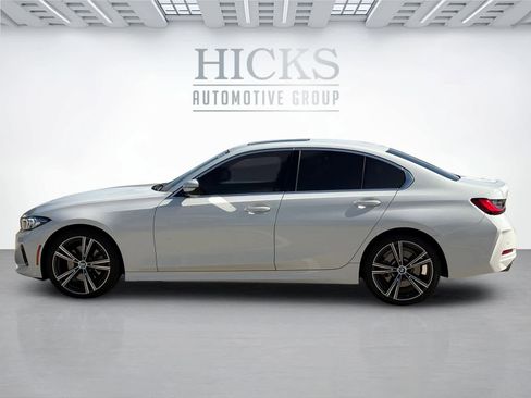 Used 2024 BMW 330i Sedan w/ Premium Package RWD image 8