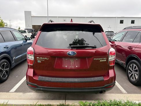 Used 2016 Subaru Forester 2.5i Limited AWD/4WD image 5
