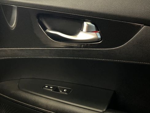 Used 2023 Kia Forte GT-Line w/ GT-Line Premium Package FWD image 19