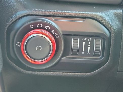 Used 2022 Jeep Wrangler Sport AWD/4WD image 26