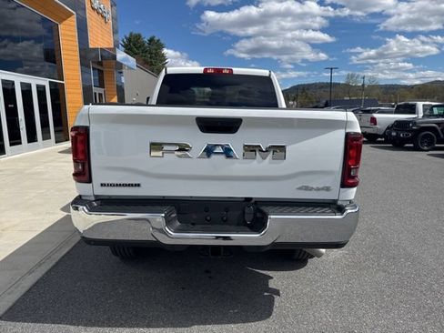 Used 2025 RAM 2500 Big Horn w/ Bed Convenience Group AWD/4WD image 6