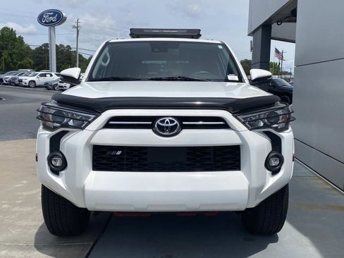 Used 2021 Toyota 4Runner SR5 Premium AWD/4WD image 12