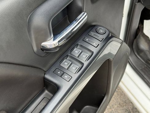 Used 2018 Chevrolet Silverado 1500 LT w/ Trailering Package image 14