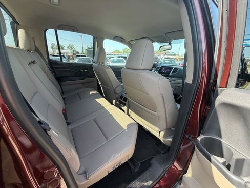Used 2017 Honda Ridgeline RTL-T image 12