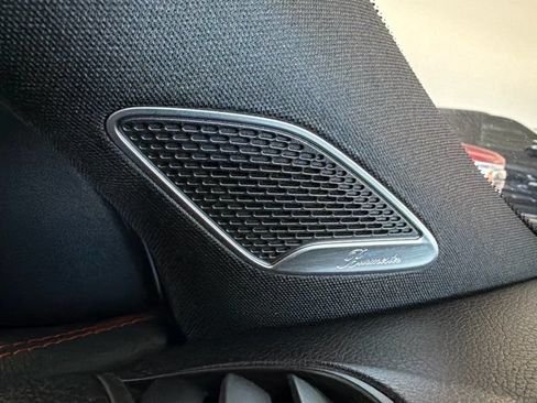 Used 2020 Mercedes-Benz GLB 250 w/ AMG Line image 32