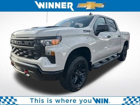 New 2026 Chevrolet Silverado 1500 Custom Trail Boss w/ LPO, Dark Essentials Package image 1