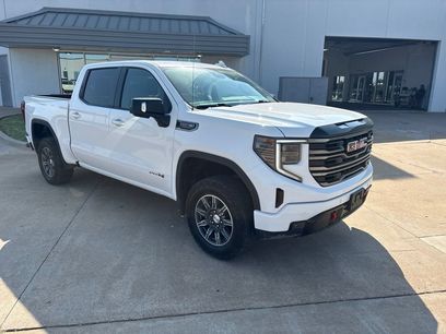 Used 2025 GMC Sierra 1500 AT4
