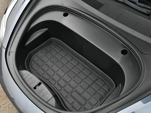 Used 2021 Tesla Model 3 Standard Range Plus image 43