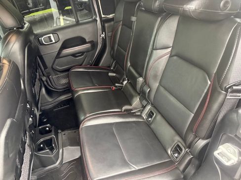 Used 2020 Jeep Gladiator Rubicon AWD/4WD image 38