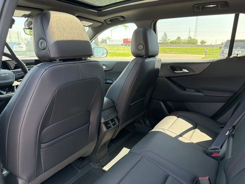 New 2026 Chevrolet Equinox RS AWD/4WD image 15