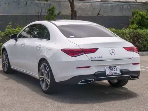 Used 2020 Mercedes-Benz CLA 250 image 8