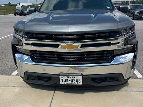 Used 2021 Chevrolet Silverado 1500 LT w/ Z71 Off-Road Package AWD/4WD image 5
