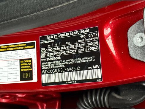 Used 2020 Mercedes-Benz GLC 63 AMG 4MATIC image 33