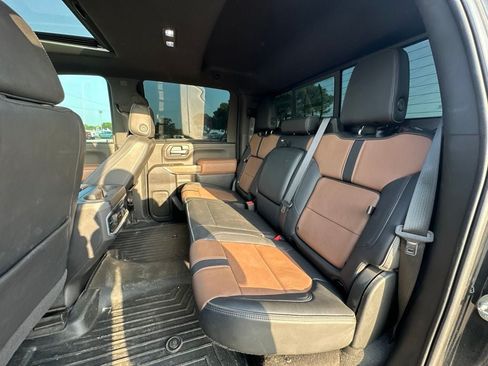 Used 2022 Chevrolet Silverado 3500 High Country w/ Z71 Off-Road Package AWD/4WD image 22