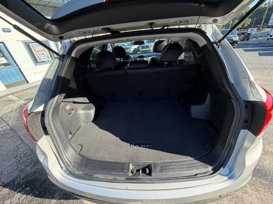 Used 2012 Hyundai Tucson Limited w/ Premium Pkg AWD/4WD image 18