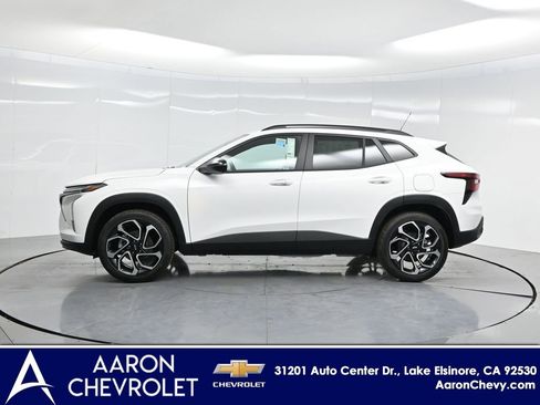 New 2026 Chevrolet Trax RS w/ Driver Confidence Package FWD image 42