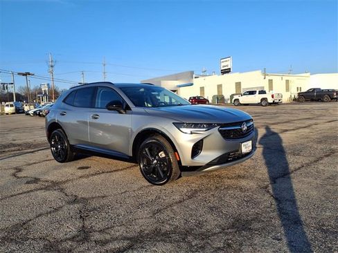 Used 2023 Buick Envision Essence w/ Sport Touring Package image 4