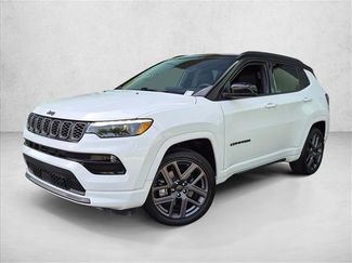 Used 2025 Jeep Compass Limited w/ High Altitude Package AWD/4WD video 1