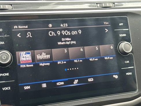 Used 2022 Volkswagen Tiguan SE image 25