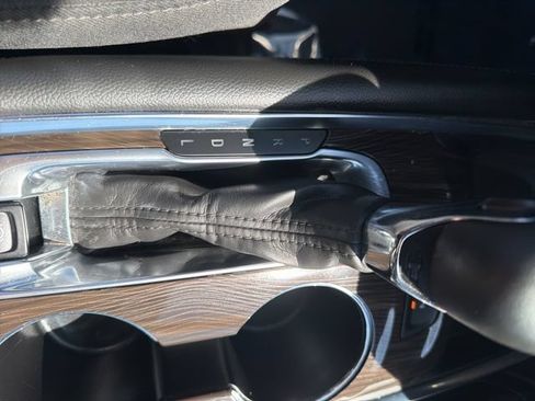 Used 2024 Chevrolet Malibu LT w/ LPO, Floor Liner Package FWD image 14