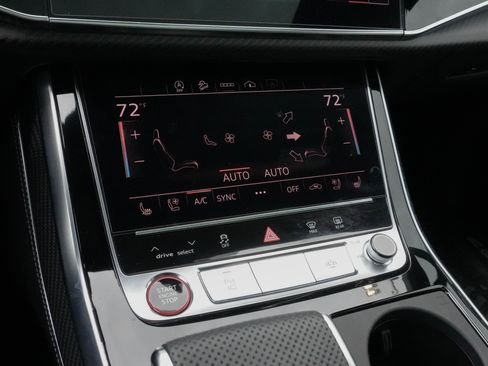 Used 2025 Audi SQ7 Premium Plus AWD/4WD image 26