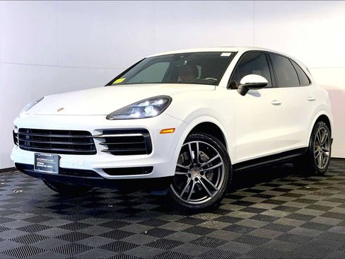 Used 2021 Porsche Cayenne AWD/4WD image 1
