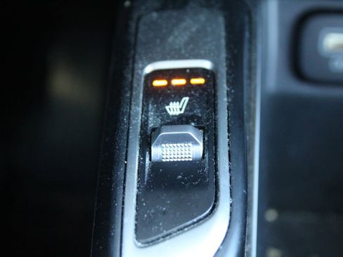 Certified 2023 Kia Sorento S image 38