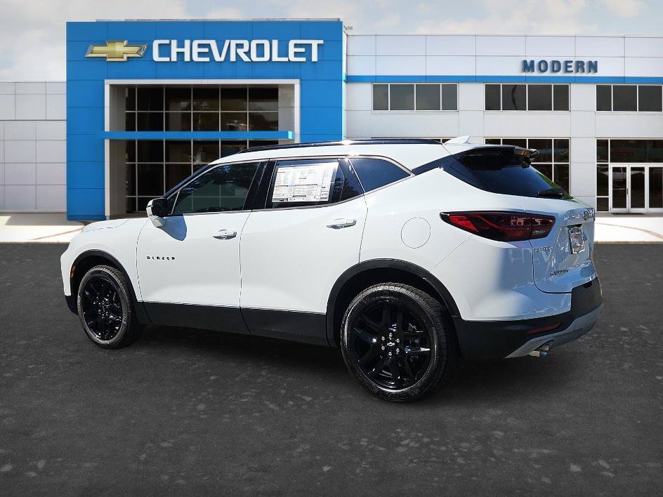 New 2026 Chevrolet Blazer LT AWD/4WD image 3