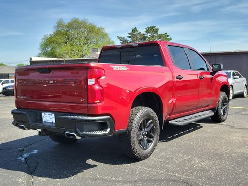 Used 2021 Chevrolet Silverado 1500 LT Trail Boss w/ Convenience Package II AWD/4WD image 4