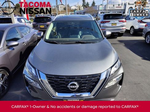 Used 2023 Nissan Rogue SV w/ SV Premium B Package image 2