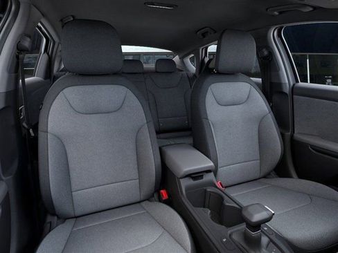 New 2026 Kia K4 LXS FWD image 15