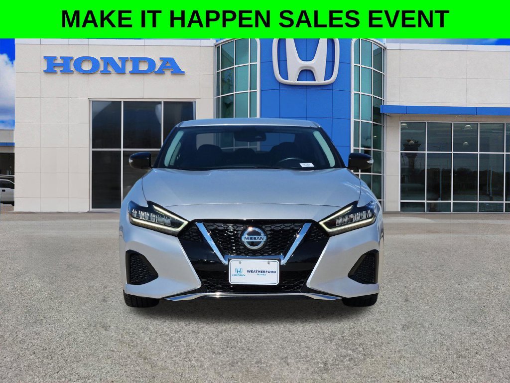 Used 2022 Nissan Maxima SV w/ Floor Mat Group FWD image 8