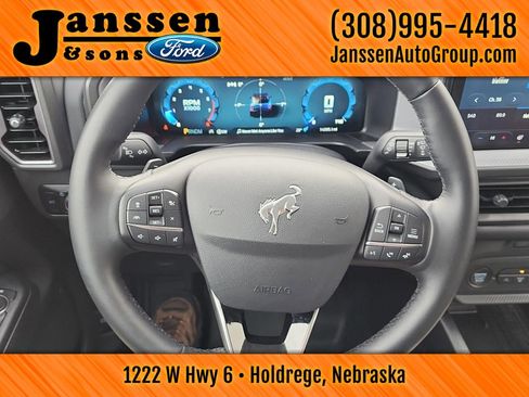 Used 2025 Ford Bronco Sport Badlands image 24