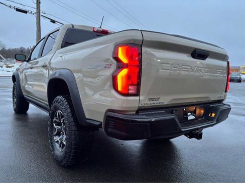 Used 2024 Chevrolet Colorado ZR2 w/ Safety Package image 5