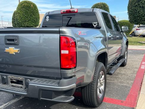 Used 2018 Chevrolet Colorado Z71 RWD image 4