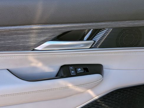 Certified 2024 Jeep Wagoneer Series II image 24