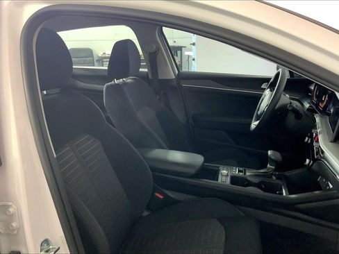 Certified 2025 Kia K5 LXS FWD image 7