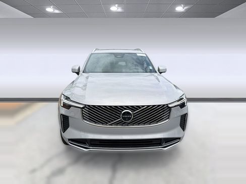 Used 2025 Volvo XC90 B5 Ultra AWD/4WD image 6