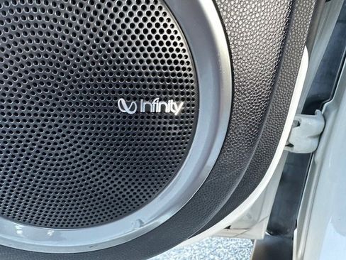 Used 2016 Kia Soul + w/ Audio Package image 18